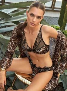 Monalisa Home 3560 Dantel Sabahlıklı Saten Gecelik Takım  90 B