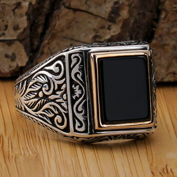 Siyah Onisk Taşlı Desenli Gümüş Erkek Yüzük ürün görseli