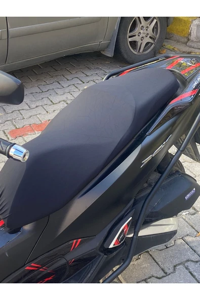 SCOOTER UNİVERSAL  HER MODELE UYUMLU KILIFI DÜZ SİYAH KALİTELİ