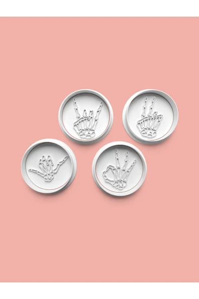 İskelet El Kurabiye Kalıbı Ve Şeker Hamuru Kalıbı 4'lü set ürün görseli