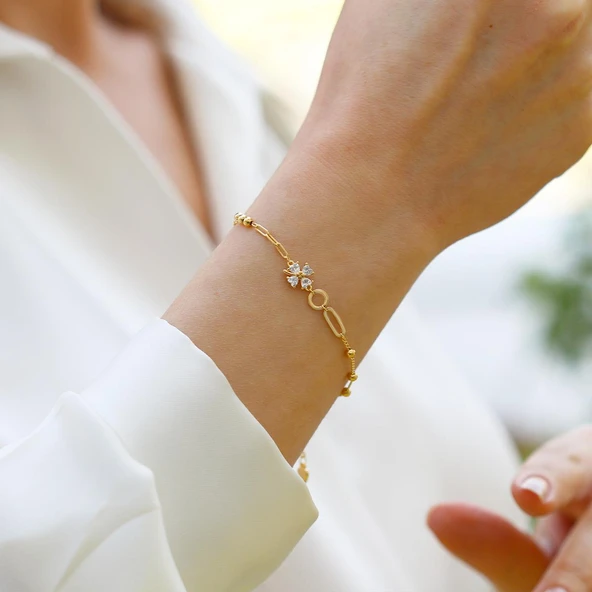 Yonca Taşlı Trend Gümüş Bileklik ürün görseli 1