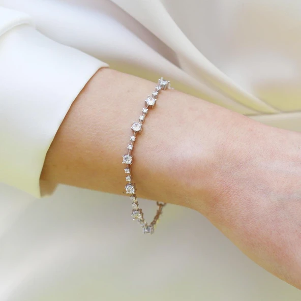 Round Kesim Starlight Diamond Gümüş Bileklik - Resim 3