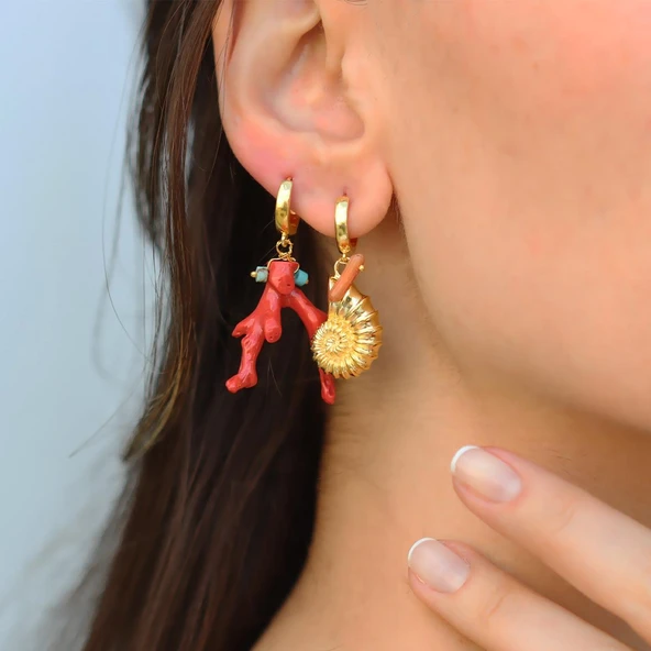 Mercan Deniz Kabuğu Gold Gümüş Küpe ürün görseli 1