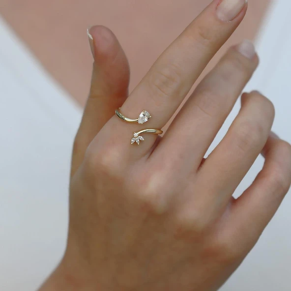 Damla Çiçek Taşlı Gold Gümüş Yüzük ürün görseli 1