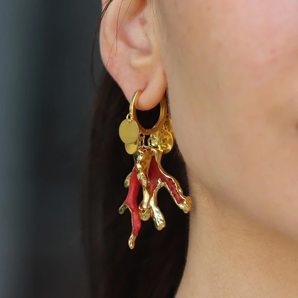 Mercan Modeli Pul Gold Gümüş Küpe ürün görseli 1