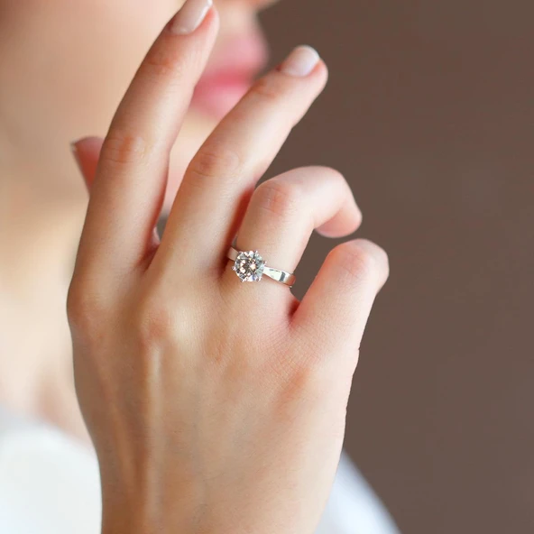 Sky Diamond 6 Tırnaklı Tektaş 2,50ct Gümüş Yüzük - Resim 3