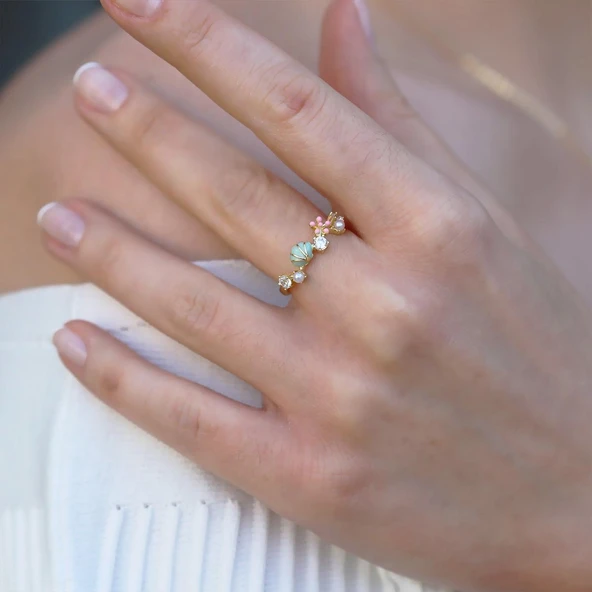 İstiridye Taşlı Çiçekli Gümüş Yüzük ürün görseli 1