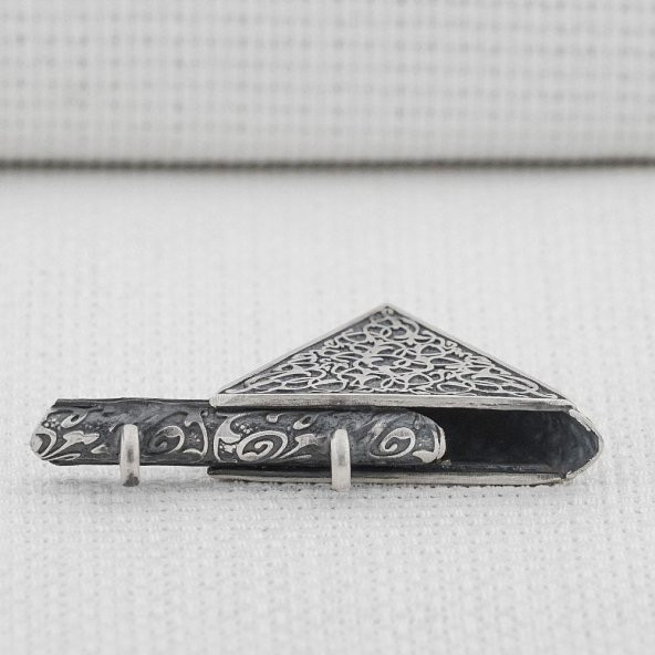 Desenli 925 Ayar Gümüş Üçgen Muska Kabı Orta Boy Kalın Zincirli - Resim 4