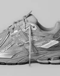 Outlet Kadın New Balance 1906 Gri Spor Ayakkabı - Resim 2