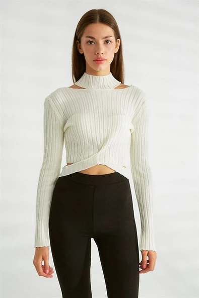 Omuz Dekolteli Dik Yaka Ekru  Triko 0078-2K3 ürün görseli