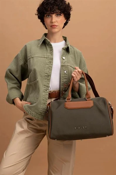 UZUN SAPLI YEŞİL KADIN SEYAHAT ÇANTASI  025-2Y4 ürün görseli