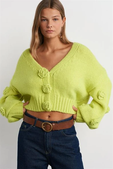 V YAKA EL İŞİ GÜL NAKIŞLI LİME KADIN HIRKA 60216-2K5 - Resim 2