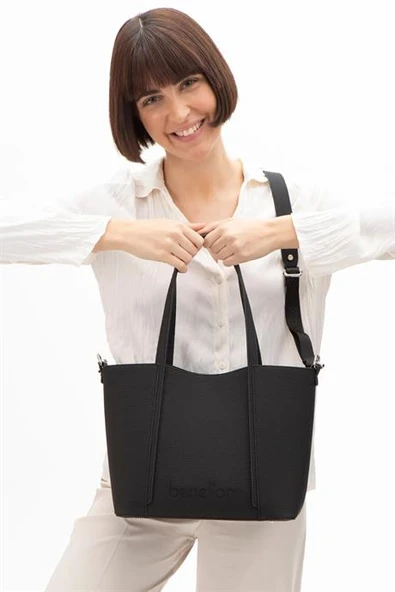 BENETTON SİYAH KADIN KOL ÇANTASI 1586-2Y5 ürün görseli