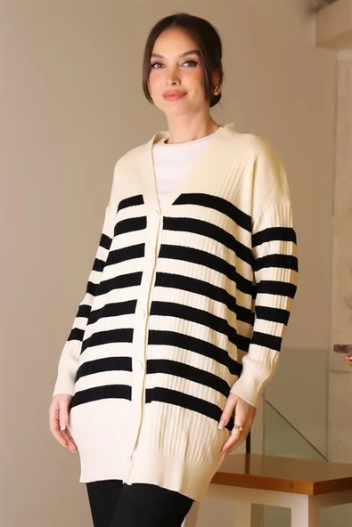 UZUN KOLLU DÜĞMELİ EKRU SİYAH  KADIN HIRKA 6132-2K5 ürün görseli