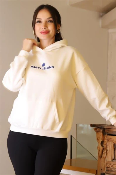 KAPÜŞONLU SIRTI YAZILI EKRU KADIN SWEATSHİRT W0011185-2K5 - 4