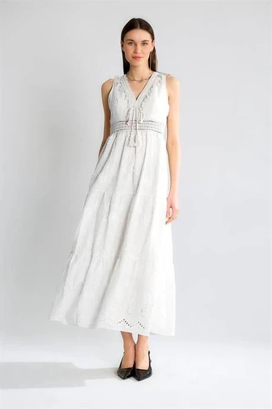 V YAKA KOLSUZ EKRU KADIN ELBİSE  M38283-2Y5 ürün görseli