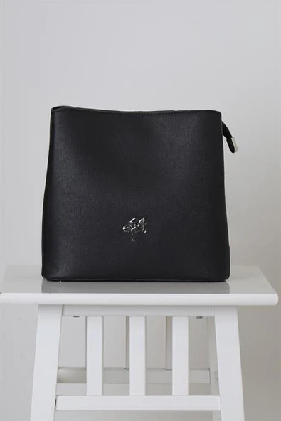 ÇİFT ASKILI SİYAH KADIN POSTACI ÇANTA 1311-2Y4 ürün görseli