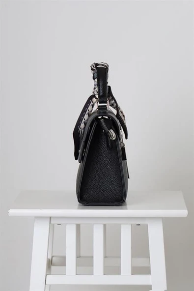 SİYAH DERİ KADIN EL ÇANTASI 26760-2K5 - Resim 2