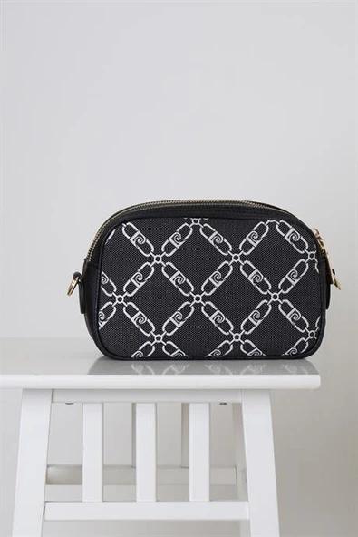 ZİNCİR BASKILI SİYAH KADIN ÇANTA 824-2K5 - Resim 2