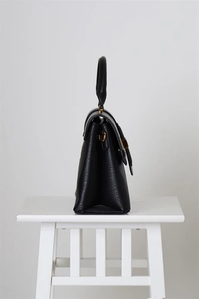 METAL DETAYLI SİYAH KADIN EL ÇANTASI  26731-2Y4 - Resim 2