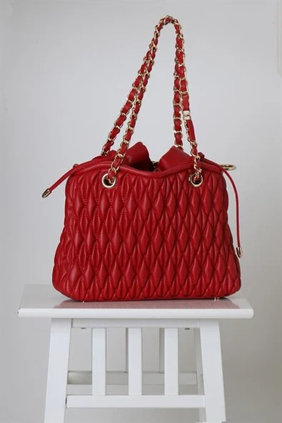 ZİNCİRLİ KIRMIZI KADIN KOL ÇANTASI 2392007-2Y4