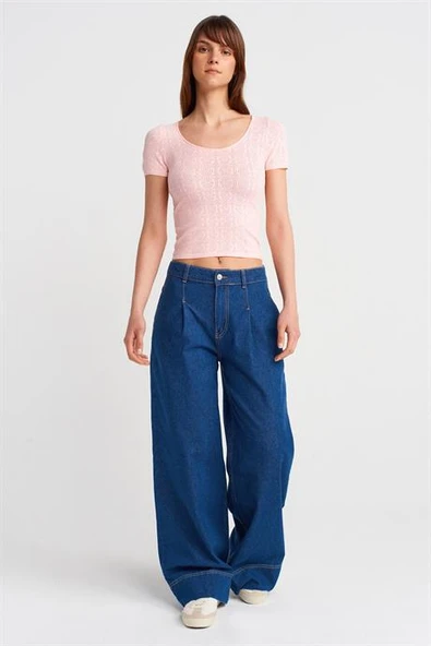 KISA KOLLU DANTEL DOKULU PEMBE KADIN BLUZ 10755-2Y5 - 2