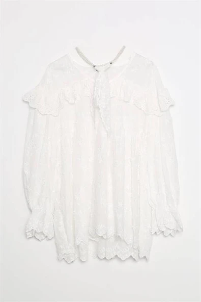 YAKASI İNCİLİ DANTEL EKRU KADIN BLUZ  M38658-2Y5