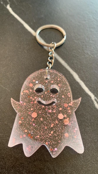 Şeffaf Pembe Glitterli Gold Aksesuarlı Hayalet Şekil Anahtarlık El Yapımı Epoksi Hediyelik - Resim 4