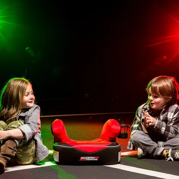 Ferrari Furia 15-36 kg Oto KoltuĞu / Yükseltici (Booster) 3507462596791 3507462579381 - Resim 4