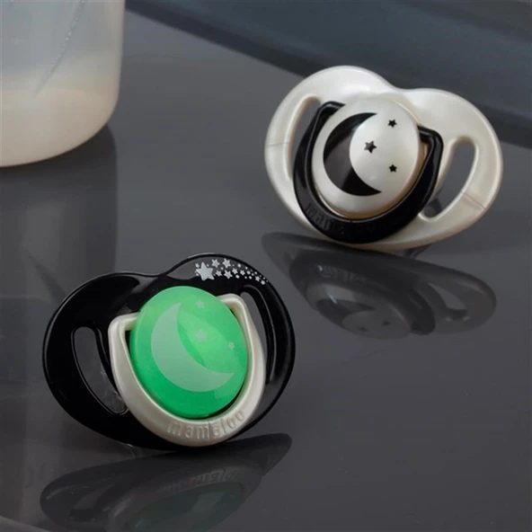 Mamajoo Sterilizasyon & Saklama Kutulu Black & Pearl Desenli İkili Ortodontik Emzik Gece & Gündüz / 12 Ay+ - Resim 6