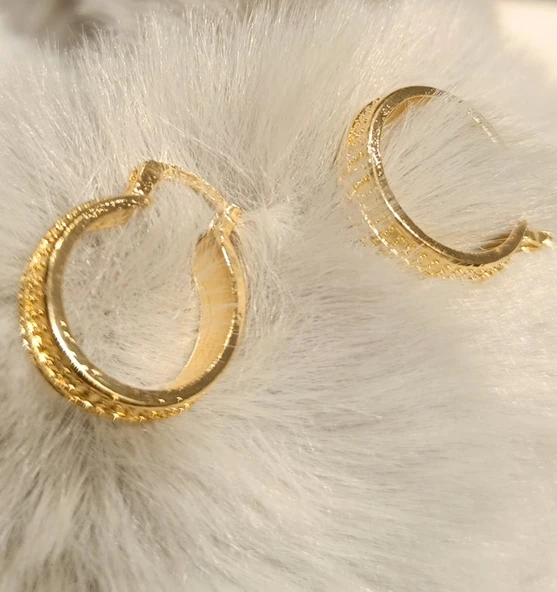 Monalisa Home Gold Gösterişli Klips Küpe ürün görseli 1