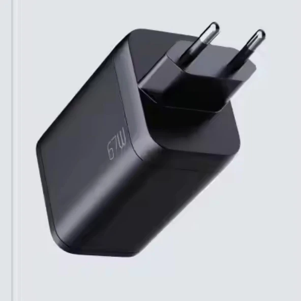 FC23 67W GaN Hızlı Şarj Adaptörü USB-C Kablolu PD Destekli 1xUSB-A 1xUSB-C Girişli Şarj Cihazı - 2