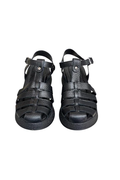 Siyah Hakiki Deri Bant Detaylı Bilekten Bağlı Comfort Taban Sandalet - 2