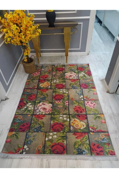 Kaymaz Tabanlı Yıkanabilir Karabağ Kilim Desenli Dot Taban Halı