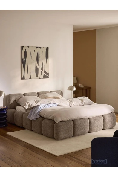Mobilya Stant Most Oktagon Bazalı Karyola Kahve Bukle Kumaş Işbir Kuştüyü Sünger 160x200 Yatak Için(KURULUM DAHİL)