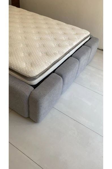 Mobilya Stant Most Oktagon Bazalı Karyola Gri Bukle Kumaş İşbir Kuştüyü Sünger 180x200 Yatak İçin(Kurulum Dahil) - Resim 3