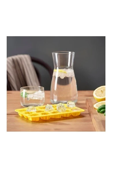 IKEA Parlak Sarı Yıldızlı, Deniz Kabuklu Buz Kalıbı - 3