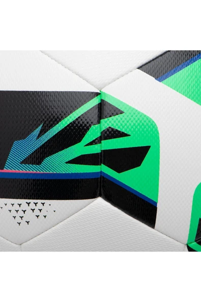 Decathlon Kipsta Futbol Topu - 5 Numara - Beyaz - Fıfa Basıc Club - 7