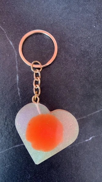 Rengarenk Kalp Şekilli Gold Aksesuarlı Anahtarlık Epoksi El Yapımı Hediyelik - 2