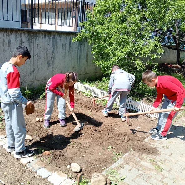 Çarşıbu Plastik Bahçe Peyzaj Çiti Dekoratif Beyaz Çit 59 cm - 1 ADET - 9