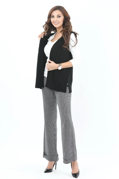 Kadın Siyah İşlemeli Fitilli Triko Yelek - Resim 4