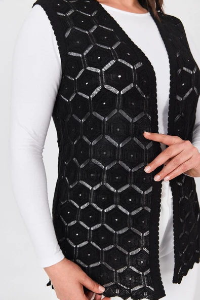 Kadın Siyah İşlemeli Merserize Mevsimlik Triko Anne Yelek - Resim 3