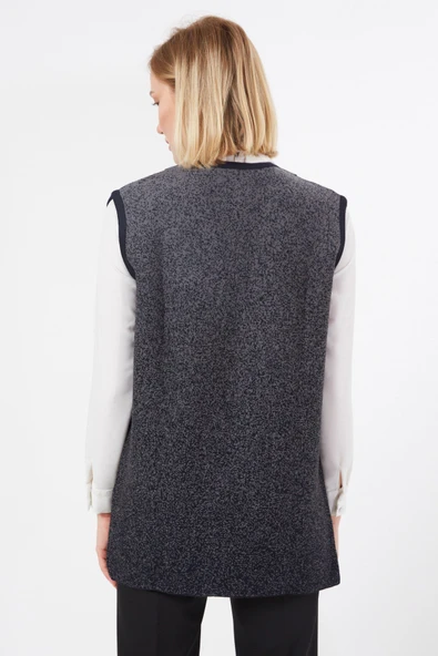 Kadın Lacivert Cepli Kolsuz Triko Örme Yelek - Resim 4