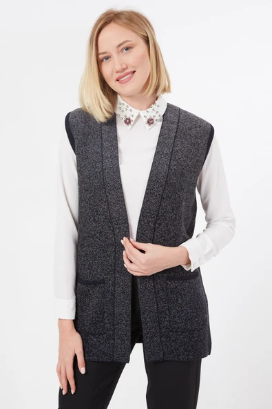 Kadın Lacivert Cepli Kolsuz Triko Örme Yelek ürün görseli 1