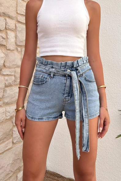 Kadın Likralı Fırfır Detaylı Kemerli Denim Mini Şort - 3