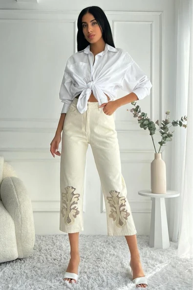 Kadın Yüksek Bel Dantel İşlemeli Mom Fit Bej Jean Pantolon