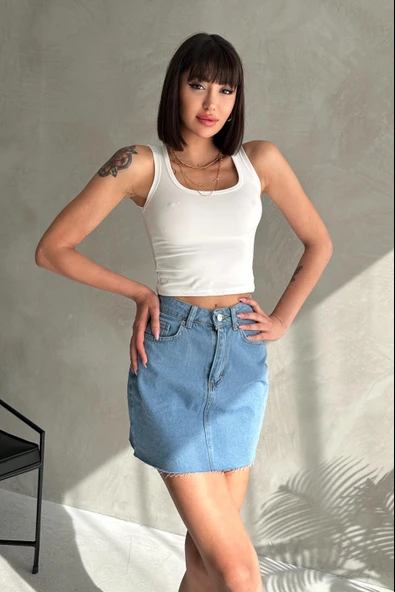 Dikişsiz Cepli Kısa Denim Etek - 3