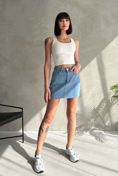 Dikişsiz Cepli Kısa Denim Etek - 5