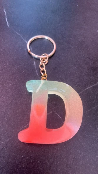 Rengarenk D Harf Şekilli Gold Aksesuarlı Anahtarlık Epoksi El Yapımı Hediyelik - Resim 4