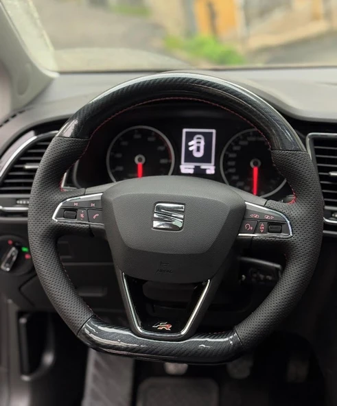 Seat Leon FR Araca Özel Dikmeli Direksiyon Kılıfı AÇIKLAMAYI OKUYUNUZ ürün görseli